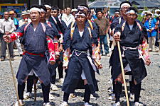 6人がらみ薙刀踊りの踊り子（尾下 下組）写真